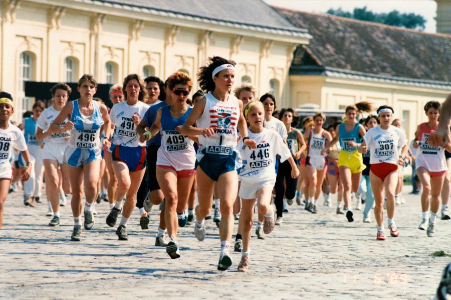 Läuferinnen beim ersten Österreichischen Frauenlauf
